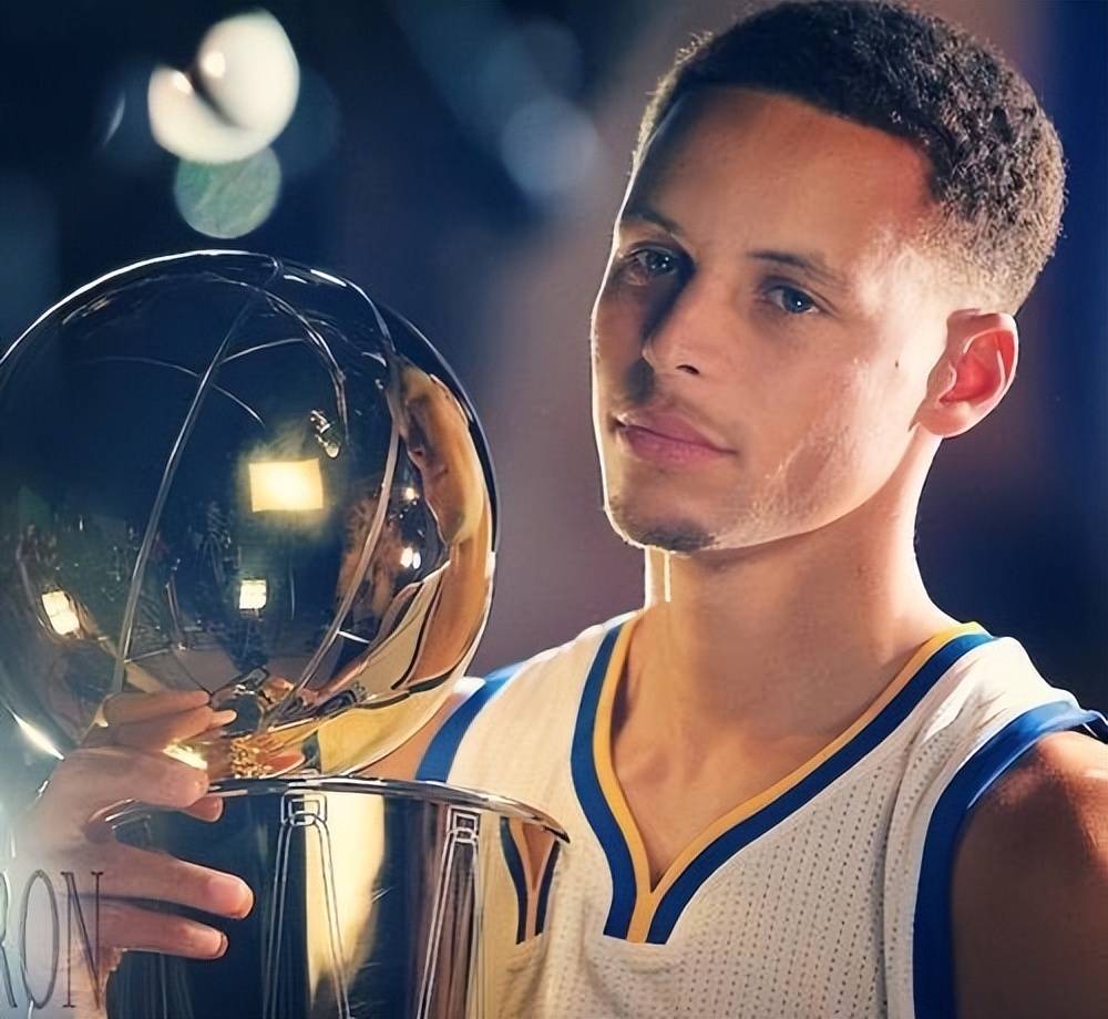 球员保持约 球员保持约